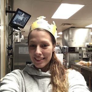 Meet your Posher, Melissa